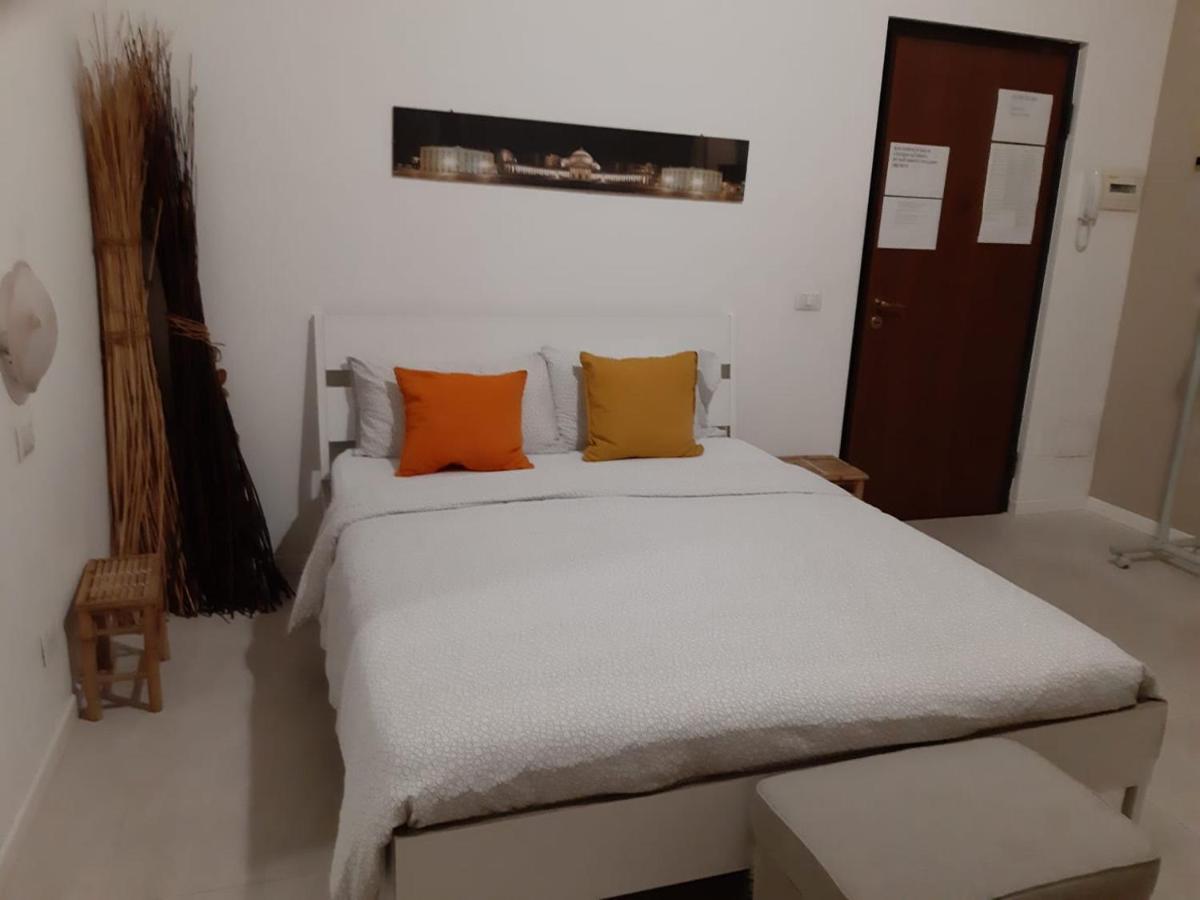 Casablanca Apartment Milan Bagian luar foto