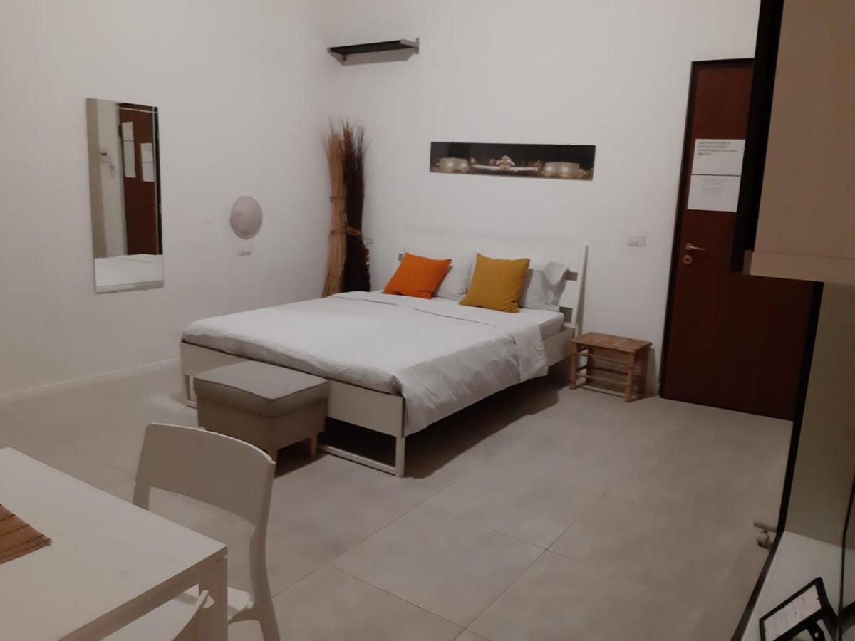 Casablanca Apartment Milan Bagian luar foto
