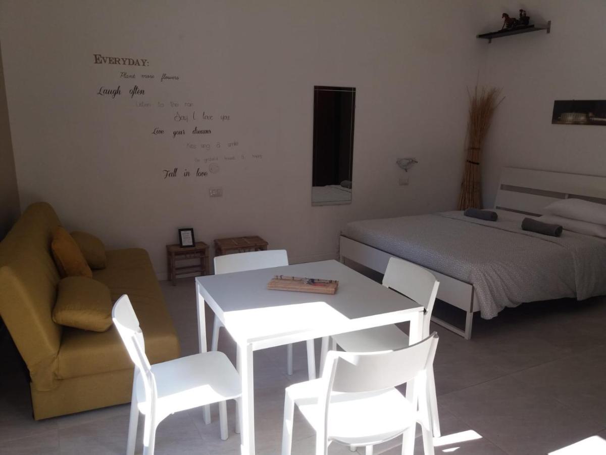 Casablanca Apartment Milan Bagian luar foto